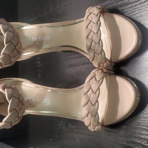 KENNETH COLE NEW YORK Women's Brooke 95 Braid Dress Sandals